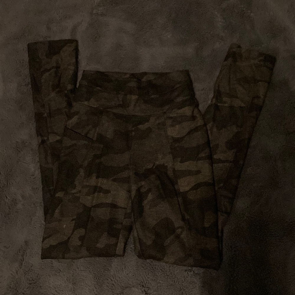 High rise Camo jeans